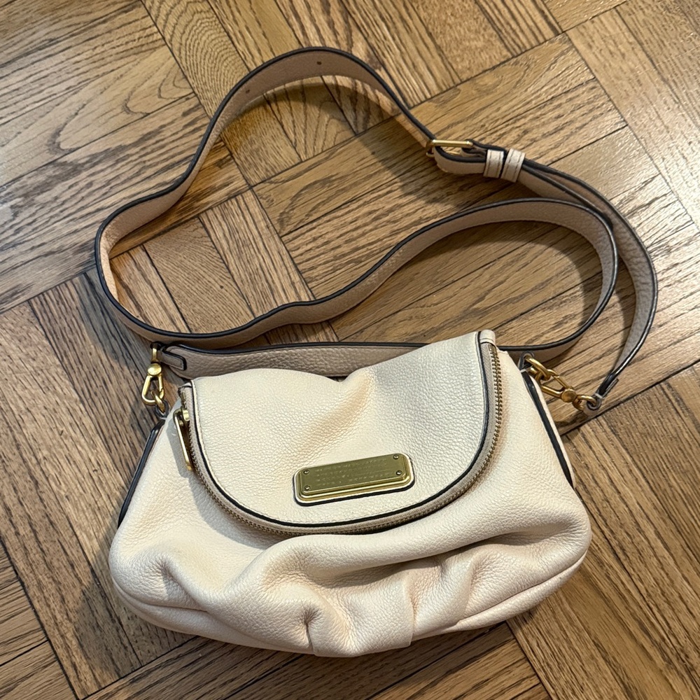 Marc By Marc Jacobs Light Pink Shoulder Bag